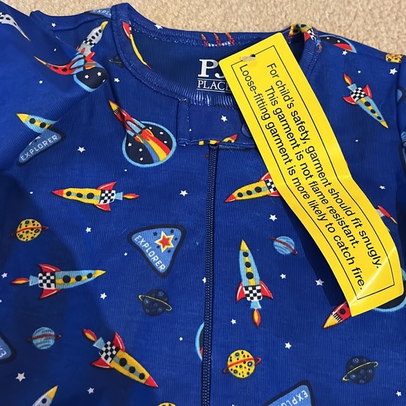 NWT 3T children’s place space sleepers - Picture 3 of 7